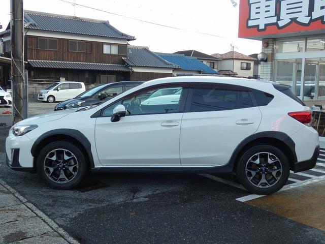 ＸＶ ２．０ｉ－Ｌ　アイサイト　純正ナビ　テレビキット　バックカメラ　ドラレコ　ＥＴＣ　禁煙車　ブラインドスポットモニター　純正１７インチアルミ　スペアキー　ユーザー買取（14枚目）