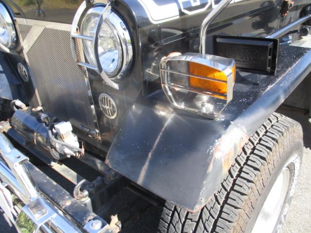 ジープ キャンバストップ　ディーゼルターボ　４ＷＤ　サントップ（新品）　タイヤ（ＧＥＯＬＡＮＤＡＲ　Ａ／Ｔ）　４ＭＴ　ターボ　アルミホイール　ＬＥＤヘッドランプ（20枚目）