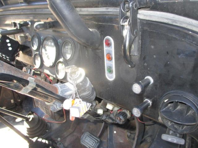 ジープ キャンバストップ　ディーゼルターボ　４ＷＤ　サントップ（新品）　タイヤ（ＧＥＯＬＡＮＤＡＲ　Ａ／Ｔ）　４ＭＴ　ターボ　アルミホイール　ＬＥＤヘッドランプ（47枚目）