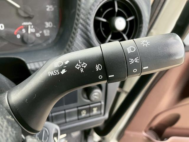 ヒノレンジャー ベースグレード　アルミウイングＰＧ　ベッド付き　ＥＴＣ付き　バックカメラ（26枚目）