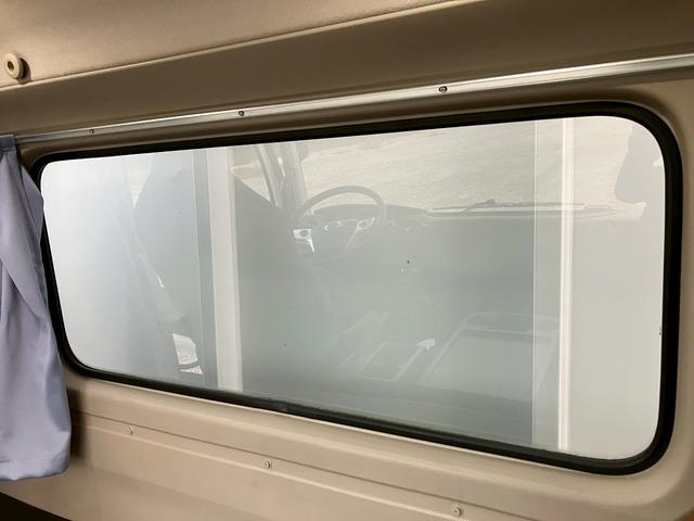 ヒノレンジャー ベースグレード　アルミウイングＰＧ　ベッド付き　ＥＴＣ付き　バックカメラ（63枚目）