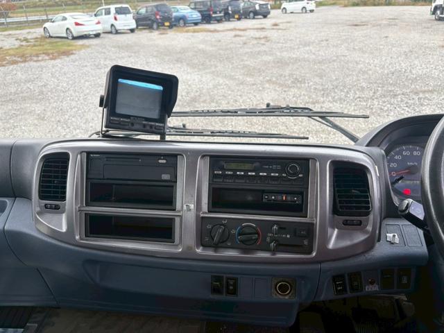 ヒノレンジャー ベースグレード　アルミウィングＰＧ　ハイブリッド車　ＥＴＣ付き　バックカメラ（15枚目）