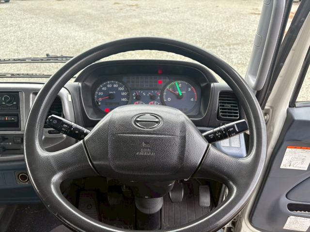 ヒノレンジャー ベースグレード　アルミウィングＰＧ　ハイブリッド車　ＥＴＣ付き　バックカメラ（23枚目）