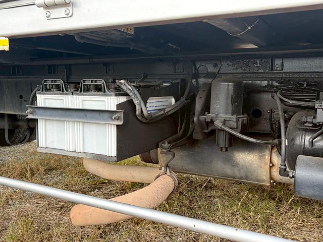 ヒノレンジャー ベースグレード　アルミウィングＰＧ　ハイブリッド車　ＥＴＣ付き　バックカメラ（56枚目）