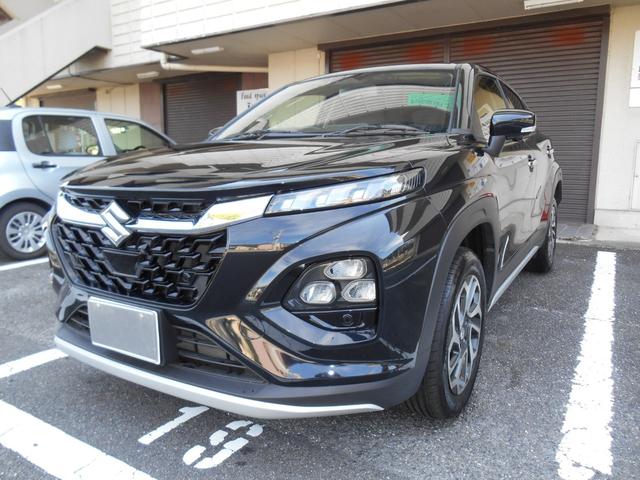 フロンクス ベースグレード　フルセグＴＶ　ナビ　全周囲カメラ　オートクルーズコントロール　レーンアシスト　衝突被害軽減システム　ナビ　ＴＶ　ＬＥＤヘッドランプ　スマートキー　アイドリングストップ　オートリトラ電動格納ミラー（2枚目）