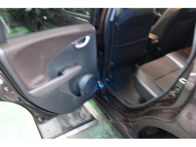 �y�L�����A�J�[�����񑗁i���s�s���̂݁j�z������́A�@���̂�̏᎞�ɂ͕��Ђ̃L�����A�J�[�ɂāA���Ђ܂Ŗ����ŉ񑗂����Ă��������܂��B�@���̂�̏᎞�ɂ����q�l�ɗ]���Ȃ����S�������邱�Ƃ͂���܂���B