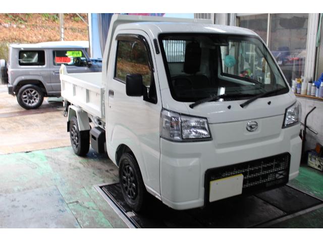 ハイゼットトラック 多目的ダンプ PTOダンプ/4WD/HARD CARGOスキッドグリル/HARD CARGOホイール&タイヤ/フロアマット/ドアバイザー/駐車ソナー/オートライト(2枚目)