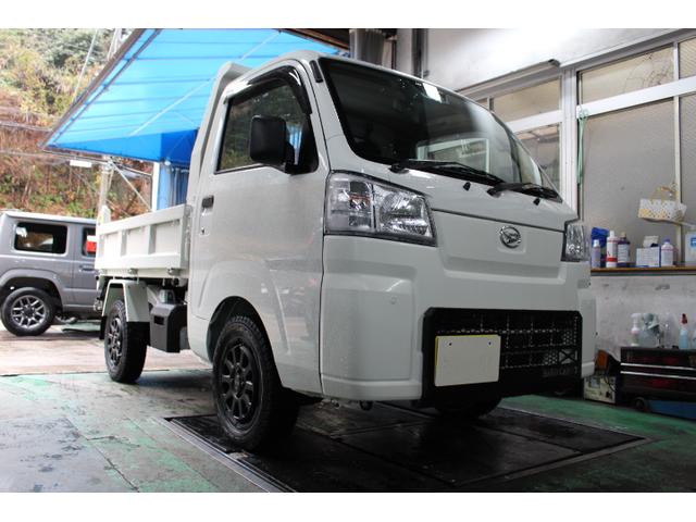 ハイゼットトラック 多目的ダンプ PTOダンプ/4WD/HARD CARGOスキッドグリル/HARD CARGOホイール&タイヤ/フロアマット/ドアバイザー/駐車ソナー/オートライト(3枚目)