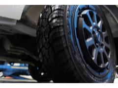 ��̱�ָּ����촰�����϶Ⱦ��£���ǯ�ο���ȼ��Ӥˤ���ϰ�γ��ͤ��鰵��Ū�ʻٻ�������Ƥ���ޤ�����������ƥʥ󥹤����˽Ф��Ƥ���ޤ���Τǡ�������ʤ˾�褻���뤳�Ȥ⤢��ޤ��� 3