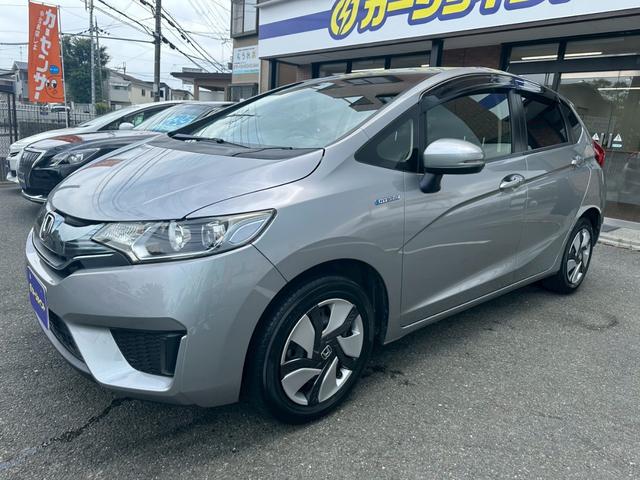 フィットハイブリッド Ｌパッケージ　ワンオーナー　屋内保管　純正ナビ　バックカメラ　ＥＴＣ　禁煙車　ＬＥＤヘッドライト　クルーズコントロール　あんしんＰＫＧ　コンフォートビューＰＫＧ（49枚目）