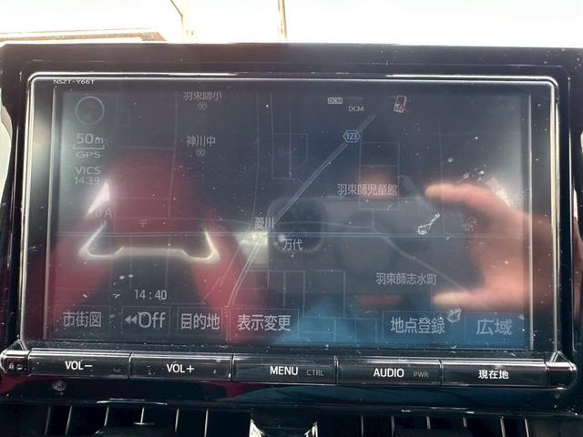 カローラスポーツ ハイブリッドＧ　Ｚ　ワンオーナー　禁煙車　半革シート　ブラインドスポットモニター　ドライブレコーダー　ビルトインＥＴＣ（2枚目）