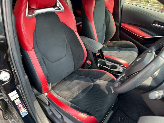 カローラスポーツ ハイブリッドＧ　Ｚ　ワンオーナー　禁煙車　半革シート　ブラインドスポットモニター　ドライブレコーダー　ビルトインＥＴＣ（17枚目）