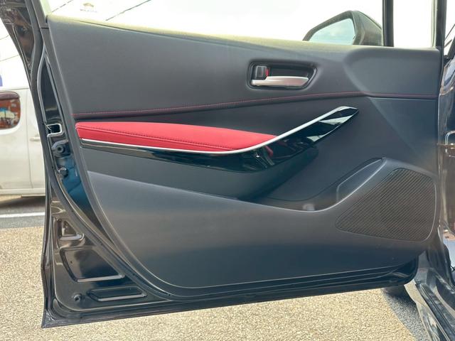 カローラスポーツ ハイブリッドＧ　Ｚ　ワンオーナー　禁煙車　半革シート　ブラインドスポットモニター　ドライブレコーダー　ビルトインＥＴＣ（33枚目）