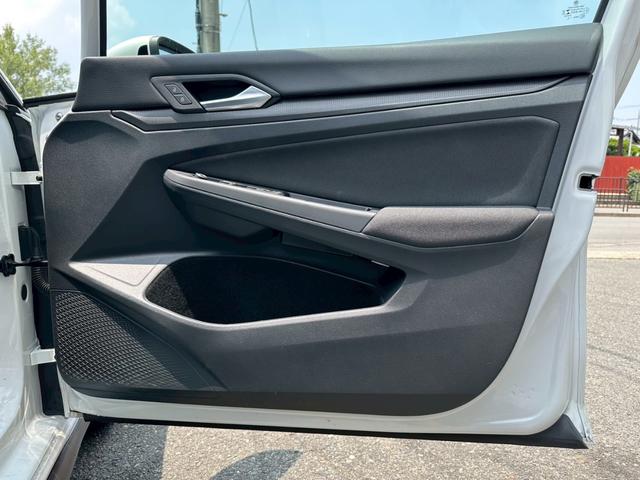 ゴルフＧＴＩ ベースグレード　ディスカバリーＰＫＧ／テクノロジーＰＫＧ／社外車高調（ＫＷ）／純正１８インチＡＷ／アダプティブクルーズコントロール／ＬＥＤヘッドライト／シートヒーター／デジタルコックピットプロ／ＥＴＣ２．０（31枚目）