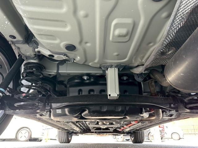 カローラクロス ハイブリッド　Ｚ　純正１０型ナビ　全方位カメラ　禁煙　１オーナー（57枚目）