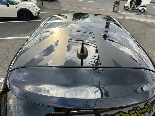ＭＩＮＩ クーパーＳプレミアムプラスパッケージクラシックトリム　１７インチＡＷ　ブラック合皮コンビシート　ワンオーナー　禁煙車（46枚目）