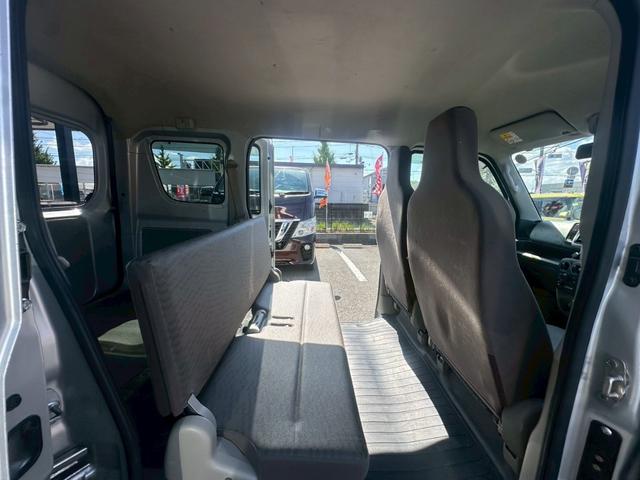 エブリイ ＰＡリミテッド　１オーナー　禁煙車　Ｐａｎａｓｏｎｉｃナビ／テレビ　ＥＴＣ　キャリア　純正ラバーマット（29枚目）