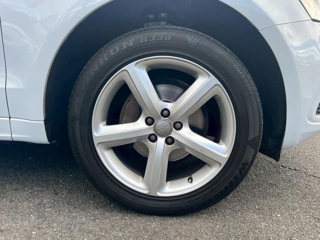 Ｑ５ ２．０ＴＦＳＩクワトロ　Ｓラインパッケージ　４ＷＤ　クルーズコントロール　純正ナビ　　ＥＴＣ　　ドラレコ（43枚目）
