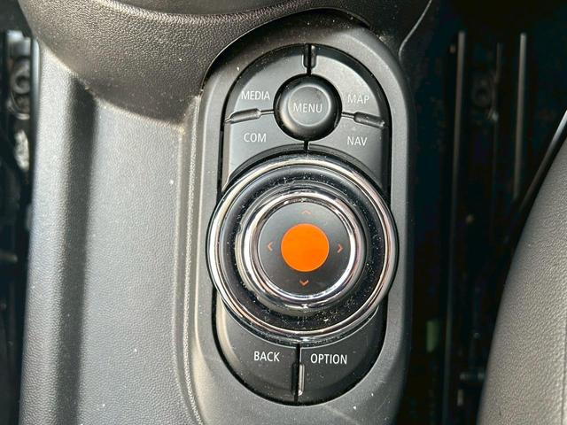 ＭＩＮＩ クーパーＤ　３ドア　純正ナビ　シートヒーター　ＥＴＣ（32枚目）