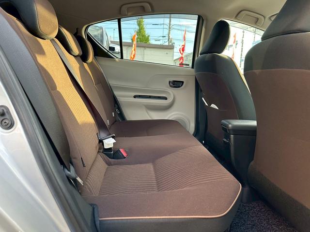アクア Ｇ　ユーザー買取車　プッシュスタート　純正ナビ　　ワンオーナー　禁煙車（20枚目）