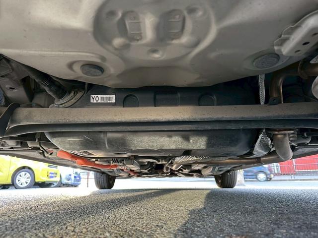 アクア Ｇ　ユーザー買取車　プッシュスタート　純正ナビ　　ワンオーナー　禁煙車（48枚目）