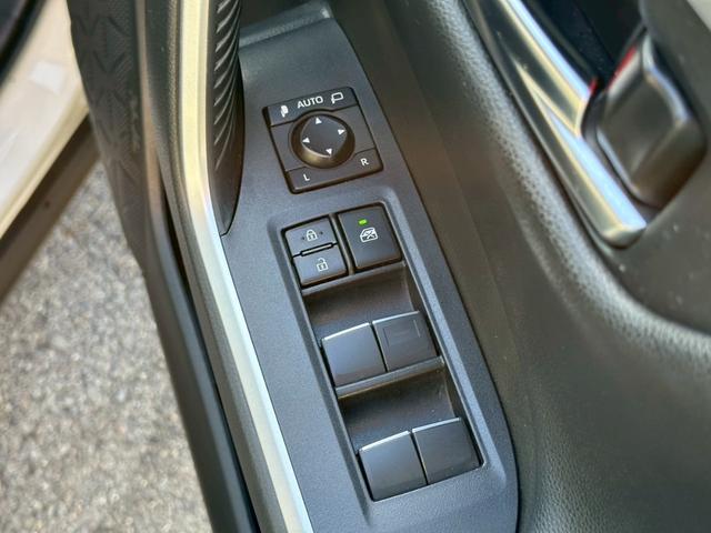 ＲＡＶ４ Ｇ　パノラミックビュー　純正ナビ　ワンオーナー　　禁煙車（6枚目）