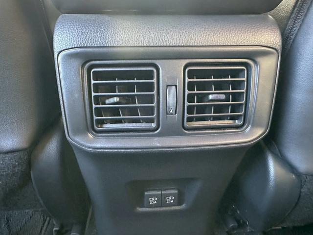 ＲＡＶ４ Ｇ　パノラミックビュー　純正ナビ　ワンオーナー　　禁煙車（9枚目）