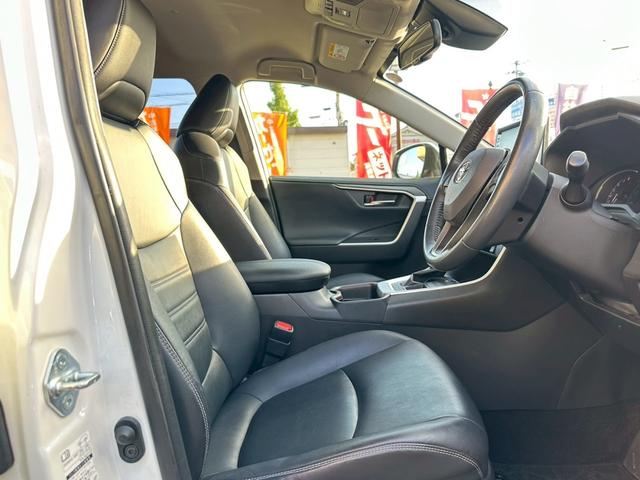 ＲＡＶ４ Ｇ　パノラミックビュー　純正ナビ　ワンオーナー　　禁煙車（21枚目）