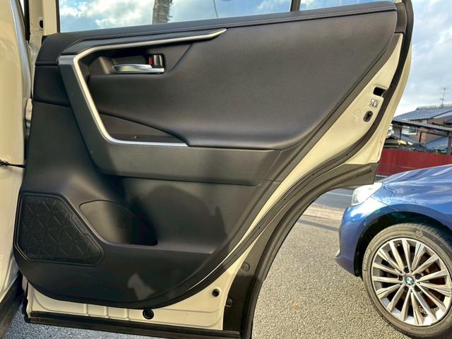 ＲＡＶ４ Ｇ　パノラミックビュー　純正ナビ　ワンオーナー　　禁煙車（35枚目）