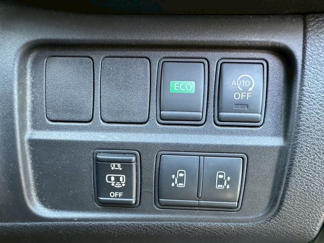 セレナ ハイウェイスター　純正ナビ　後席モニター　全方位カメラ　両側電動　８人乗り　禁煙車　ＬＥＤ　ＥＴＣ（16枚目）