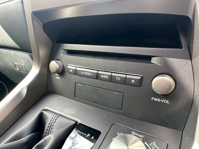 ＮＸ ＮＸ３００ｈ　クール＆ブライト　検査付　１オーナー　禁煙車　パノラマルーフ　３眼ＬＥＤ　衝突軽減装置　電動シート　パワーバックドア　純正ナビ　純正１８インチＡＷ（17枚目）