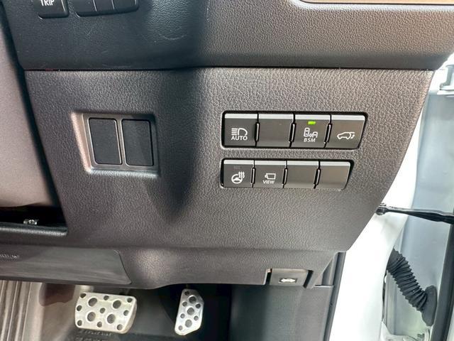 ＮＸ ＮＸ３００ｈ　クール＆ブライト　検査付　１オーナー　禁煙車　パノラマルーフ　３眼ＬＥＤ　衝突軽減装置　電動シート　パワーバックドア　純正ナビ　純正１８インチＡＷ（25枚目）