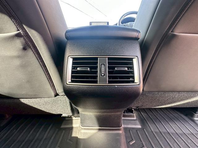 ＮＸ ＮＸ３００ｈ　クール＆ブライト　検査付　１オーナー　禁煙車　パノラマルーフ　３眼ＬＥＤ　衝突軽減装置　電動シート　パワーバックドア　純正ナビ　純正１８インチＡＷ（54枚目）