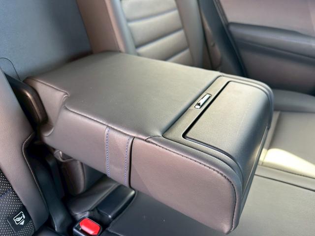 ＮＸ ＮＸ３００ｈ　クール＆ブライト　検査付　１オーナー　禁煙車　パノラマルーフ　３眼ＬＥＤ　衝突軽減装置　電動シート　パワーバックドア　純正ナビ　純正１８インチＡＷ（58枚目）