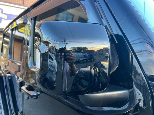 ジープ・ラングラーアンリミテッド サハラ　ＦＯＸサス　ＴＩＳアルミ　サイドオートステップ　　ワンオーナー　禁煙車　４ＷＤ　クルコン　ＢＳＭ　　　　シートヒーター　ドラレコ　ＥＴＣ（34枚目）