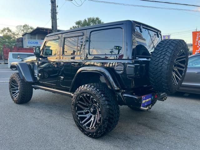 ジープ・ラングラーアンリミテッド サハラ　ＦＯＸサス　ＴＩＳアルミ　サイドオートステップ　　ワンオーナー　禁煙車　４ＷＤ　クルコン　ＢＳＭ　　　　シートヒーター　ドラレコ　ＥＴＣ（43枚目）
