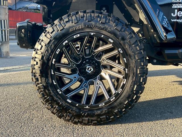 ジープ・ラングラーアンリミテッド サハラ　ＦＯＸサス　ＴＩＳアルミ　サイドオートステップ　　ワンオーナー　禁煙車　４ＷＤ　クルコン　ＢＳＭ　　　　シートヒーター　ドラレコ　ＥＴＣ（57枚目）