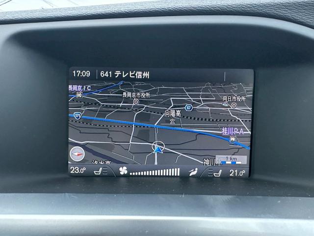 Ｖ６０ スポーツ　セーフティＰＫＧ　１オーナー　禁煙車　純正ナビ　純正ドラレコ　ユーザー買取（5枚目）