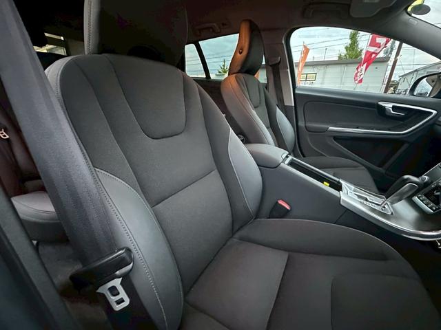 Ｖ６０ スポーツ　セーフティＰＫＧ　１オーナー　禁煙車　純正ナビ　純正ドラレコ　ユーザー買取（37枚目）