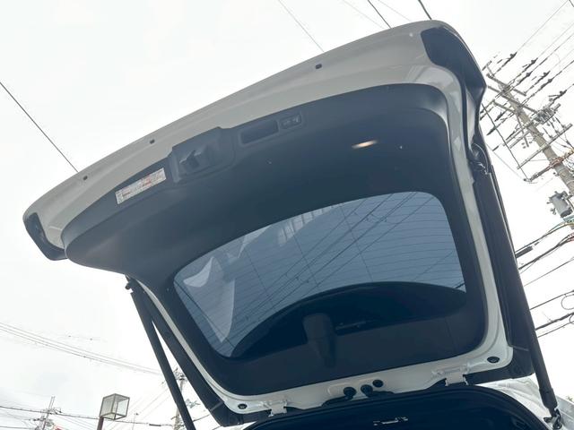 ＲＸ ＲＸ３５０　バージョンＬ　ワンオーナー／ＲＸ５００ｈ仕様／パノラマルーフ／レクサスチームメイト／後席電動シート／ブラックルーフレール／デジタルインナーミラー／ＢＳＭ／オレンジキャリパー（塗装）（29枚目）