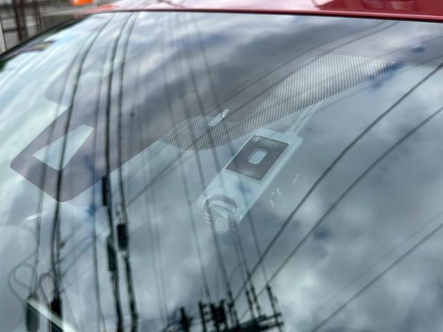 Ｃ－ＨＲ Ｇ　ＬＥＤエディション　ワンオーナー　ＴＲＤフルエアロ　純正ナビ　　　　　クルーズコントロール　　ＢＳＭ　　　ＥＴＣ　ドラレコ（14枚目）