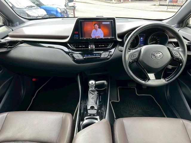 Ｃ－ＨＲ Ｇ　ＬＥＤエディション　ワンオーナー　ＴＲＤフルエアロ　純正ナビ　　　　　クルーズコントロール　　ＢＳＭ　　　ＥＴＣ　ドラレコ（18枚目）