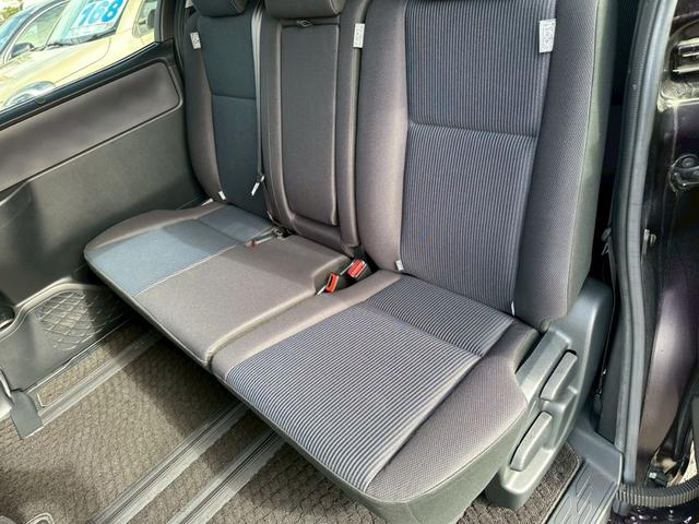 ノア X 1オーナー/純正ナビ・TV/左Pスライドドア/禁煙車/バックモニター/純正ビルトインETC/LEDヘッドランプ/キーレス/スペアキー(24枚目)