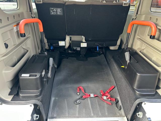 ＮＶ１００クリッパーリオ 　福祉車両　スロープタイプ　車椅子１台搭載　　社外デジタルインナーミラー　バックカメラ（24枚目）