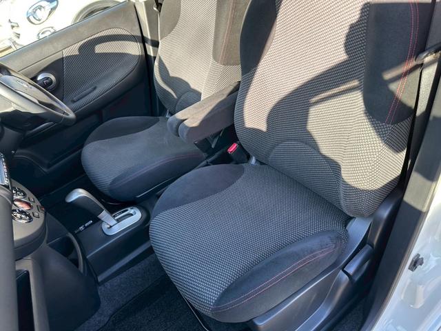 ノート 15RX 後期型 純正エアロ 純正ナビ フルセグTV ドライブレコーダー Bluetooth CD/DVD ETC 禁煙車(16枚目)