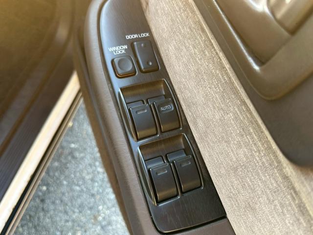 TOYOTA CHASER AVANTE LORDLY