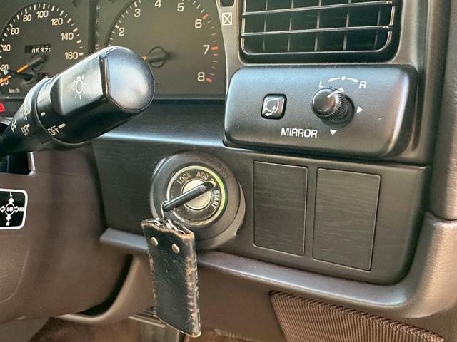 TOYOTA CHASER AVANTE LORDLY