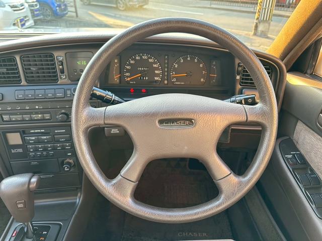 TOYOTA CHASER AVANTE LORDLY