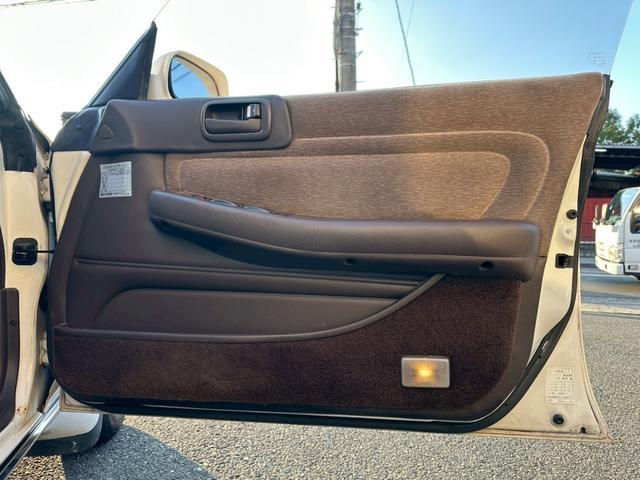 TOYOTA CHASER AVANTE LORDLY