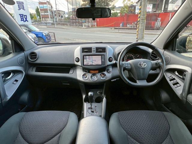 ヴァンガード ２４０Ｓ　ワンオーナー　７人乗り　純正ナビ　バックカメラ　記録簿１３枚　禁煙車　ビルトインＥＴＣ（2枚目）